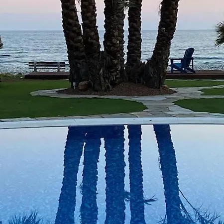 וילה Beachfront